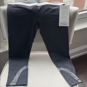 Lululemon inspire crop -new with tag